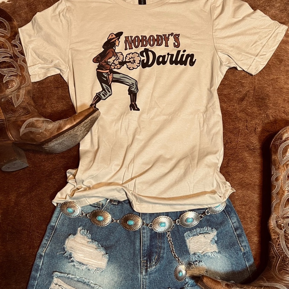 Western Graphic Tee - Nobody’s Darlin